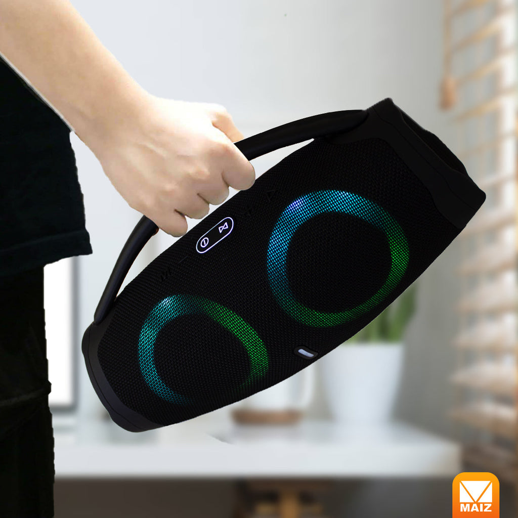 Bocina Bluetooth Portátil Pera: Sonido Potente y Resistente para Aventura al Aire Libre