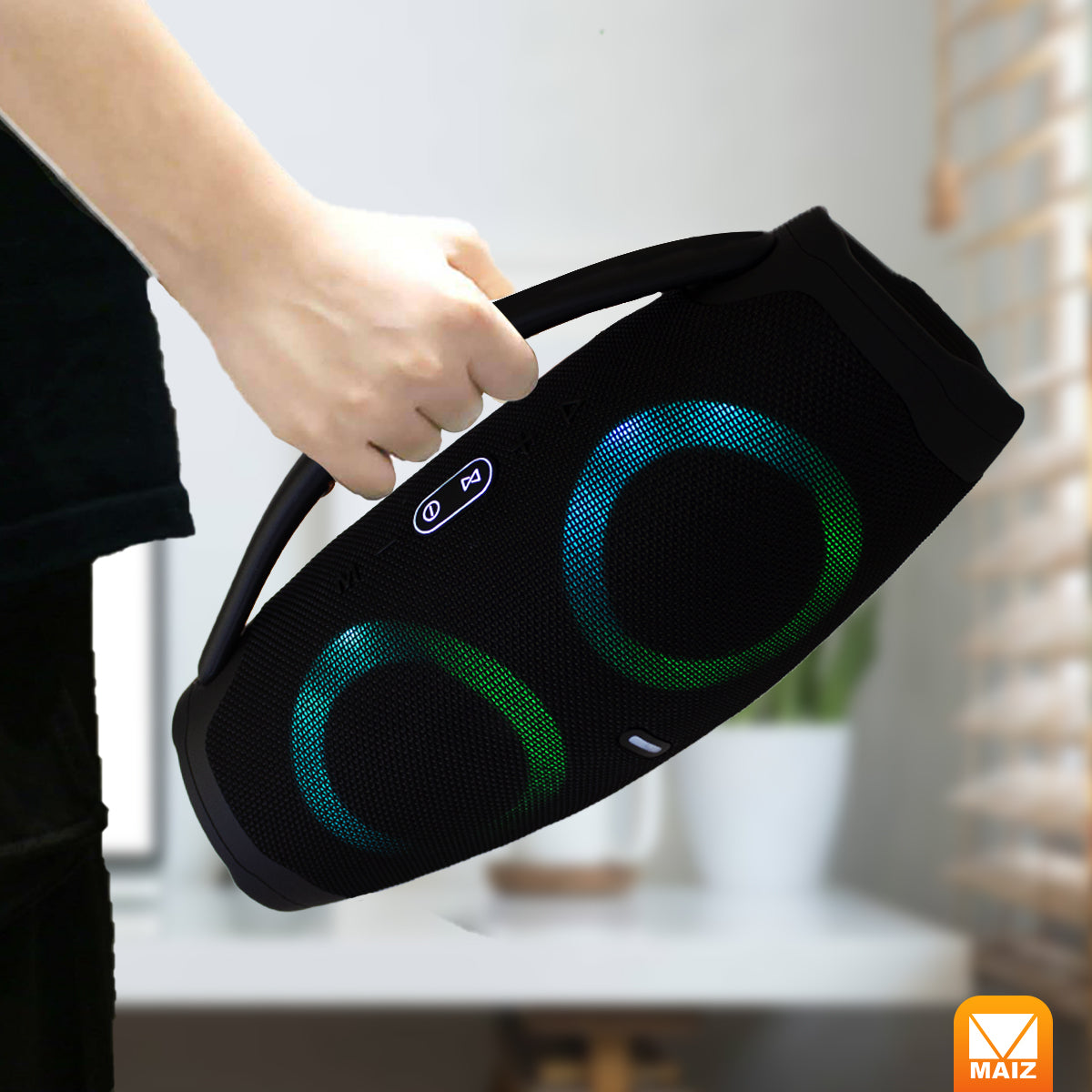 Bocina Bluetooth Portátil Pera: Sonido Potente y Resistente para Aventura al Aire Libre